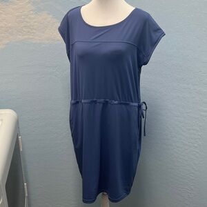 Columbia dress with pockets size medium
